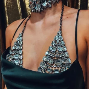 le Soutien-gorge Carré Exagéré en Strass