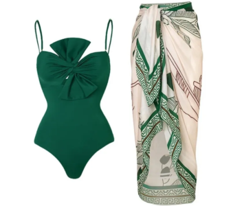 Charme Estival: Secrets des Tenues de Plage
